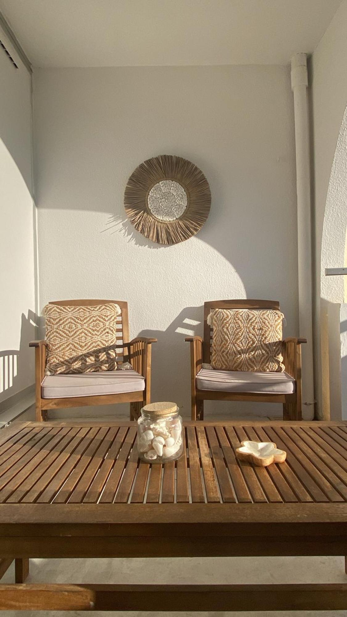 Apartment Climatise De 20m2 Avec Place De Parking Privee Sete
